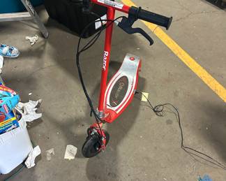 Razor scooter