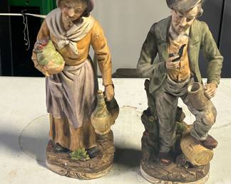 Ceramic figurines