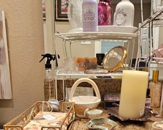 Bath accessories 