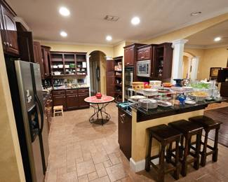 The kitchen - is FULL!