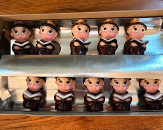 10 Illuminated Singing Friars.  Vintage NOMA Regency Lites.
