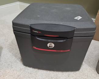 #54	Century Safe Model H4300 w/keys	 $40.00 
