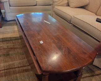 #6	Pine Drop-Side Oval Drop-Side Coffee Table - 44x18-36x16	 $40.00 

