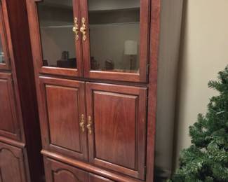 #121	Laminate Bookcase w/2 Glass Doors & 4 Wood Doors - lighted w/1 glass shelf w/pull out w/pull-out Tray - 36x20x78 - You Move	 $75.00 
