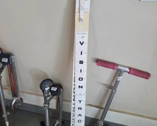 #31	Scooter - Blue	 $20.00 
#33	Vision Track Golf Swing Measure Stick 	 $20.00 
