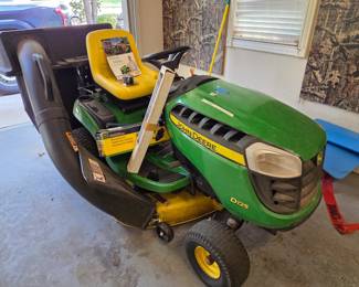 #41	John Deere Riding Mower/Tractor Runs  Model D125 - 168 Hours - w/grass catcher & Mulcher - 42" Cut - (front tire worn)	 $1,100.00 
