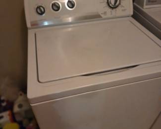 #125	Whirlpool Washer CW0640780 w/agitator	 $100.00 
