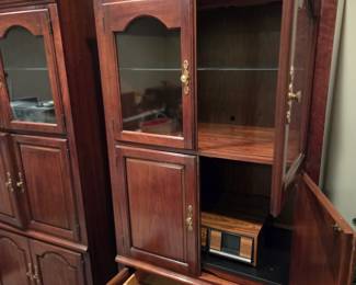 #121	Laminate Bookcase w/2 Glass Doors & 4 Wood Doors - lighted w/1 glass shelf w/pull out w/pull-out Tray - 36x20x78 - You Move	 $75.00 
