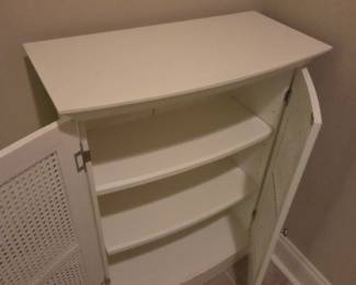 #158	White Wicker Cabinet 2 Shelves 26x13x35	 $35.00 
