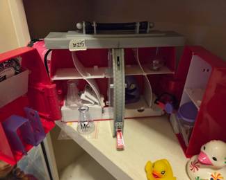 #25	Project Mc2 Ultimate Spy Red Purse - Experimental Chemistry Lab kit	 $20.00 
