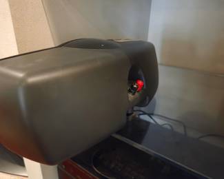 #9	Klipsch Shelf Speaker Model Synergy C-10 Black	 $25.00 
