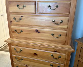 Broyhill Chest of Drawers