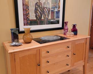 Gorgeous and sturdy sideboard!