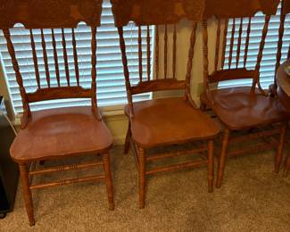 Chairs (8) that go with large dining table