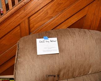099Living Room
