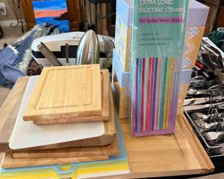 Wood Cutting Boards, Silicone Straws