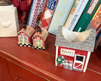 Cook Books, Salt and Pepper Shaker