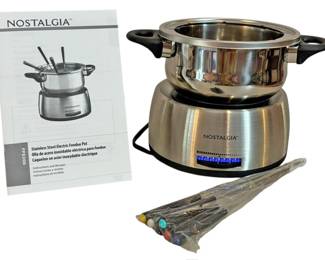 Nostalgia Electric Fondue Pot
