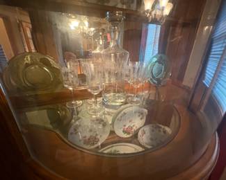 . . . nice decanter set