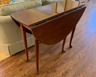 drop-leaf table