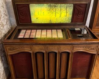 Vintage Jukebox (Working)