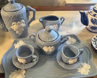 Wedgwood Childs tea set