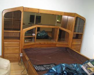 King  Water Bed