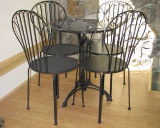 Bistro set