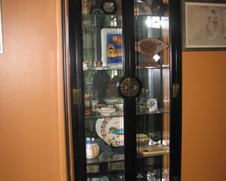 Oriental style lighted curio