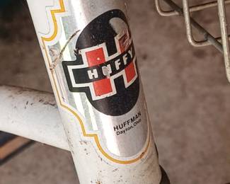 The Huffy logo