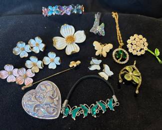 Vintage Crowm Trifari Flower Brooch Earrings And Butterfly Pin And Earrings
