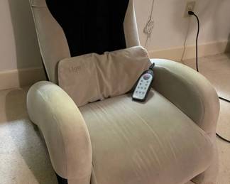 iJoy Massage Chair