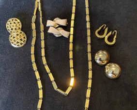 Vintage Monet Panel Link Necklace Trifari Earrings