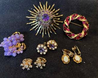 Crystal Brooches Van Dell Clip On Earrings And More