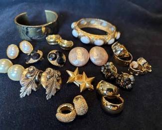 Clip On Earrings Cat Cuff Bracelet And Hinged Bracelet