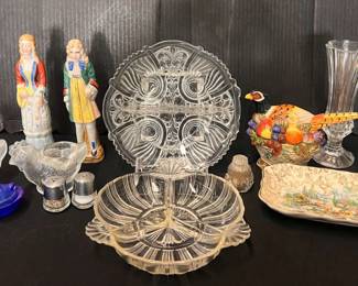 CT489Vintage Entertaining