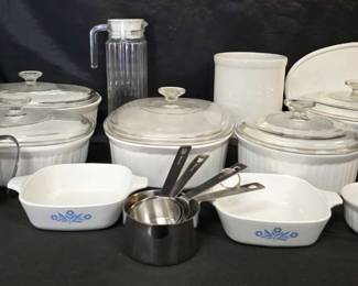 CT559Corning Ware Cooking Essentials