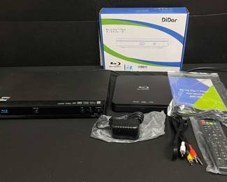 CT551BluRay Players