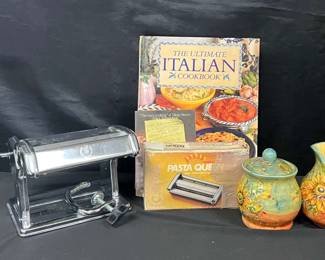 CT471Vintage Pasta Night