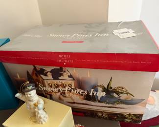 Department 56 Snowy Pines Set