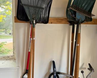 Rakes, Shovels