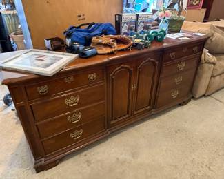 Wood Dresser
