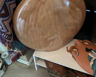 backside of pottery vase
