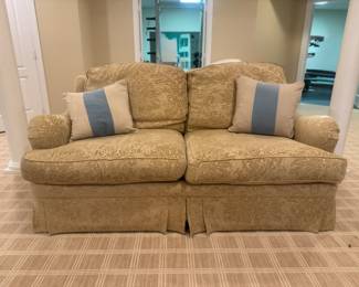 Thomasville Upholstered Loveseat (73"W x 44"D x 34" Back Height)