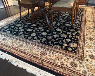Safavieh Handmade Wool Rug (139"L x 103"W)