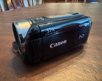 Canon Vixia HF R52 Camcorder