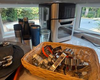 Air Fryer & Kitchen Accessories