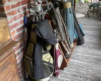 Golf Bags and Golf Clubs  / Golf Bag Storage Unit