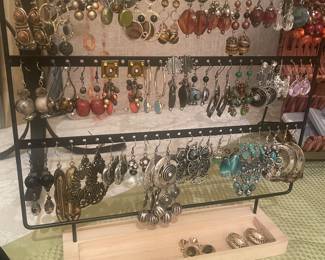 COSTUME EARRINGS   ONLY A FEW !