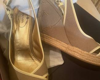 PRADA   W/ BOX AND DUST BAG LOOKING  FOR CINDERELLA  WITH THE RIGHT SIZE FOOT WILL HAVE GREAT DEAL STORIES TO TELL IF THE SHOES FIT !!